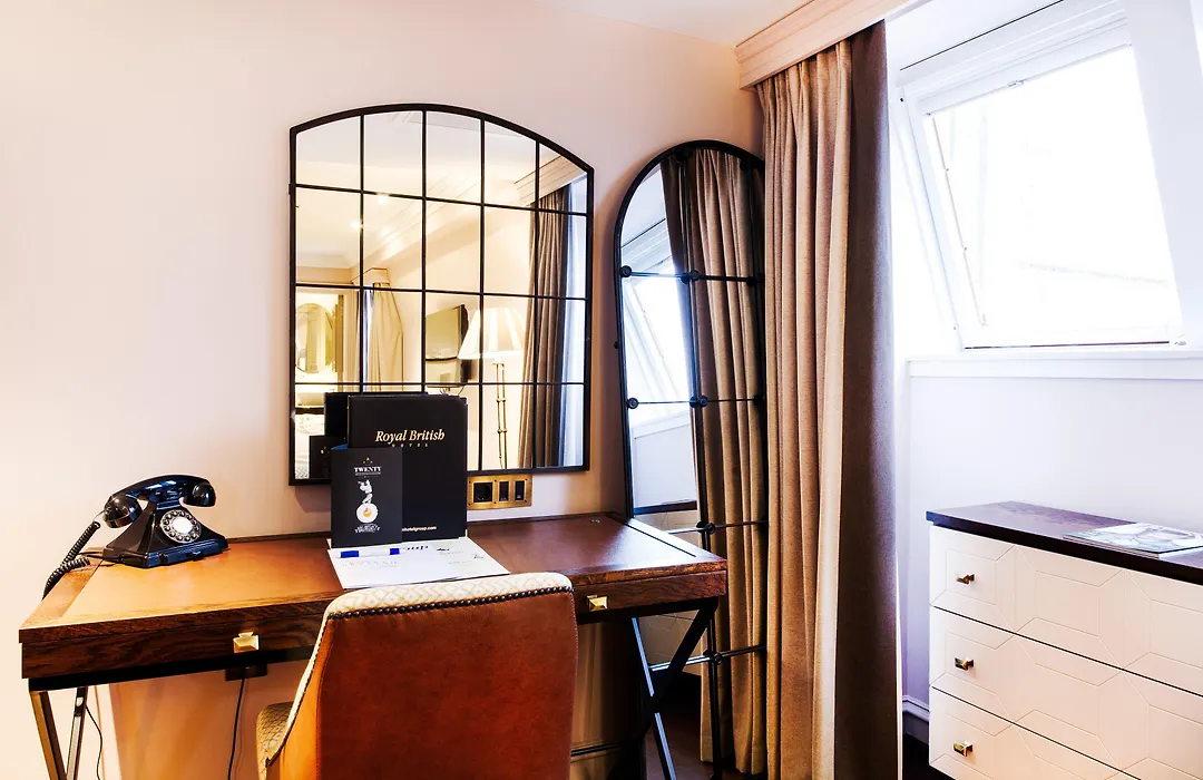Hotel Indigo - Edinburgh - Princes Street By Ihg-1